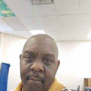 Meet your Posher, Raymond